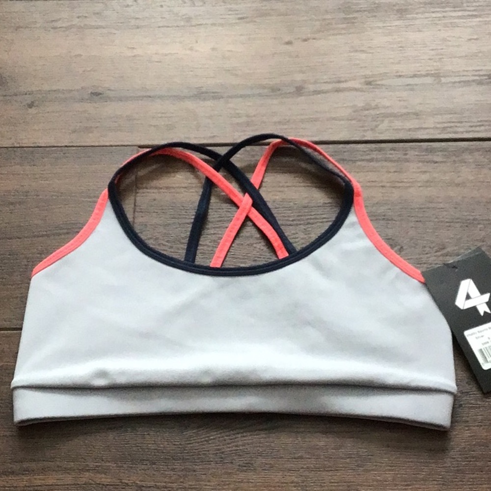 Fourlaps NWT Vitality Sports Bra in Silver size S MSRP$54